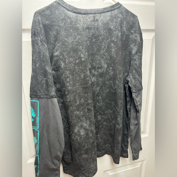 Batman - The Joker XL Long Sleeve Shirt - BNWT 🃏 - Picture 6 of 6